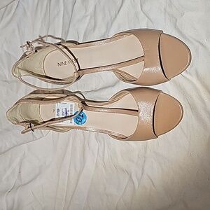 Nine West Peep Toe Pump